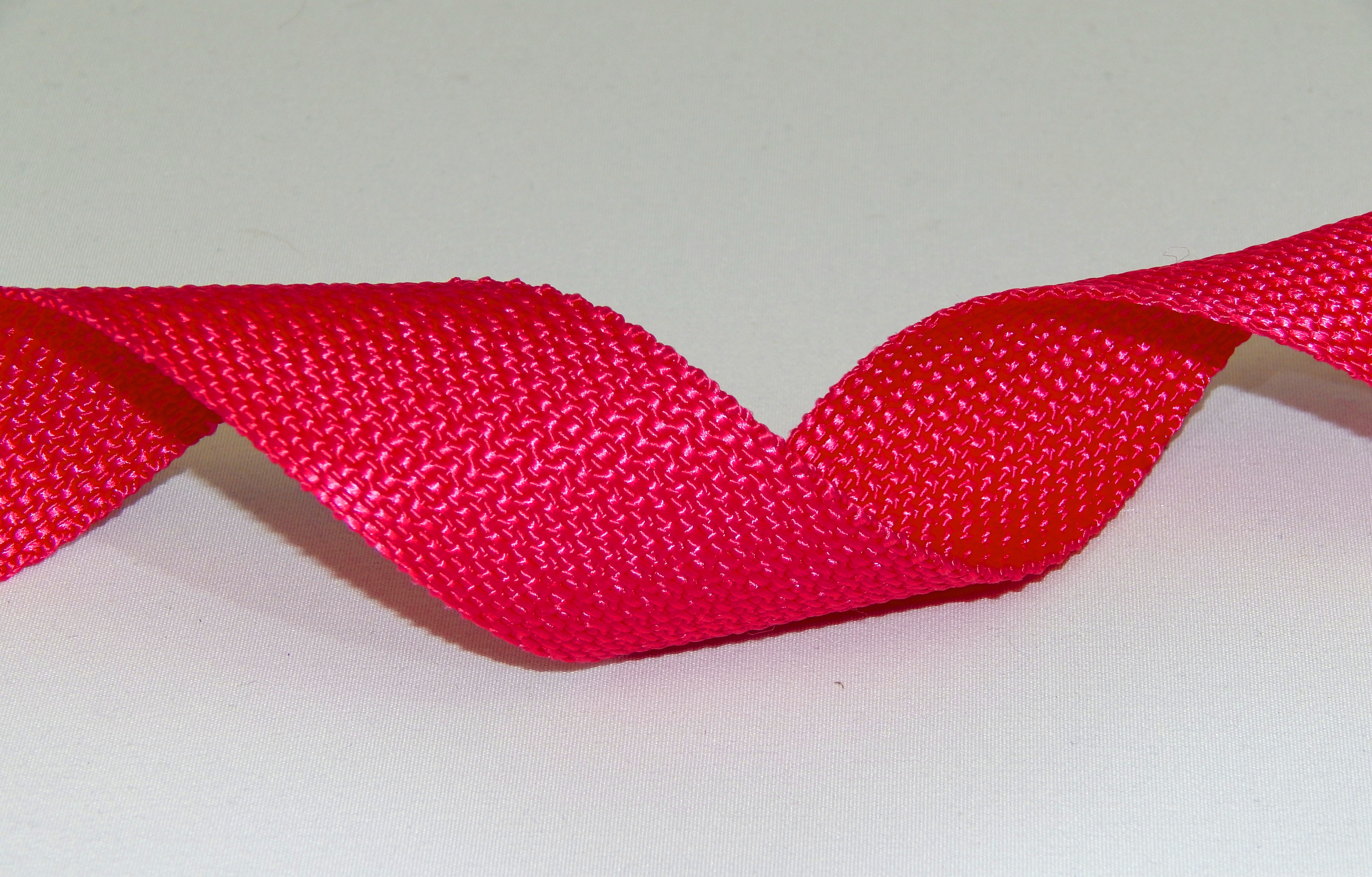 картинка Лента окантовочная ПП 30мм с3050 АО «Лента»