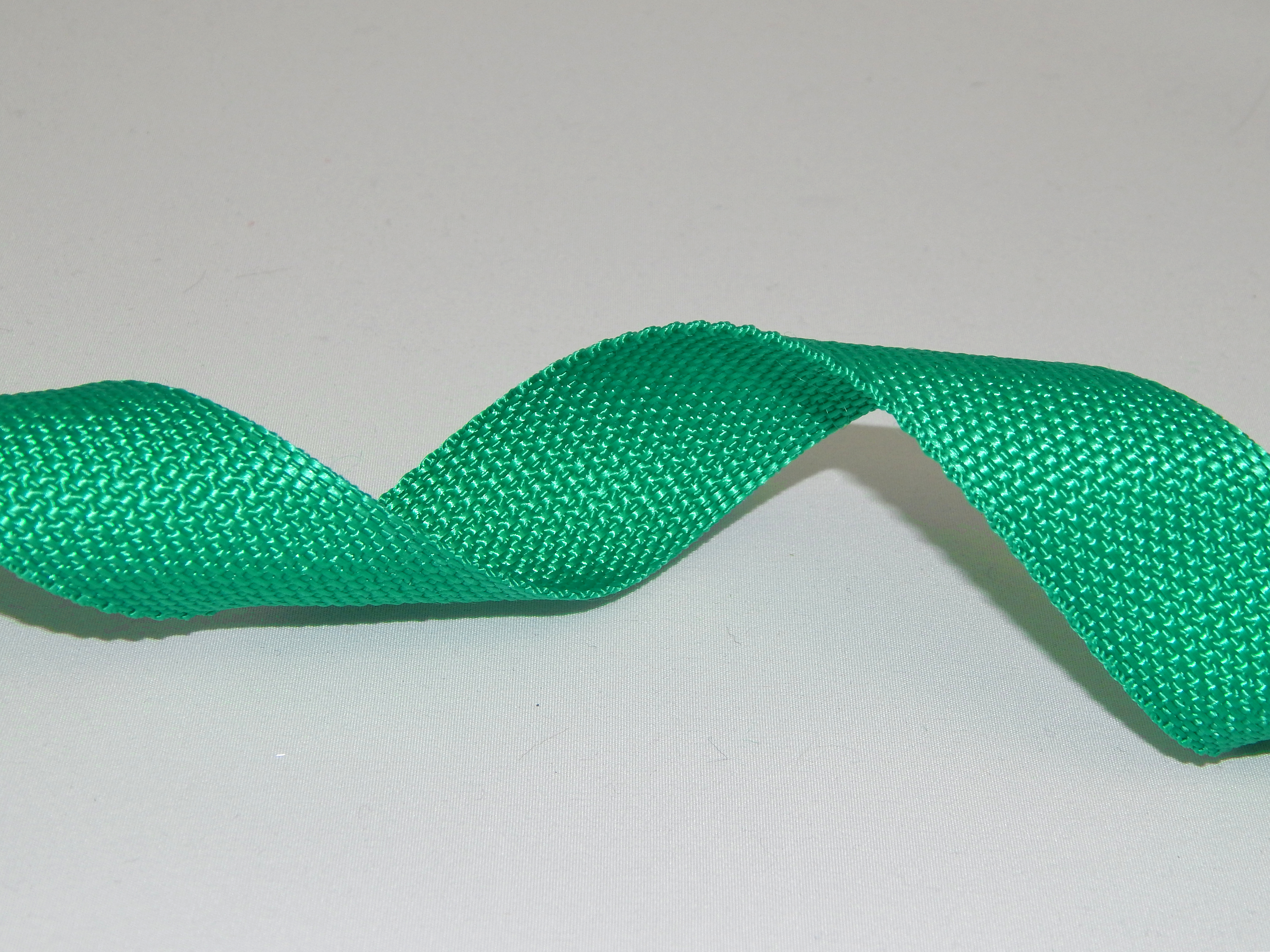 картинка Лента окантовочная ПП 30мм с3050 АО «Лента»